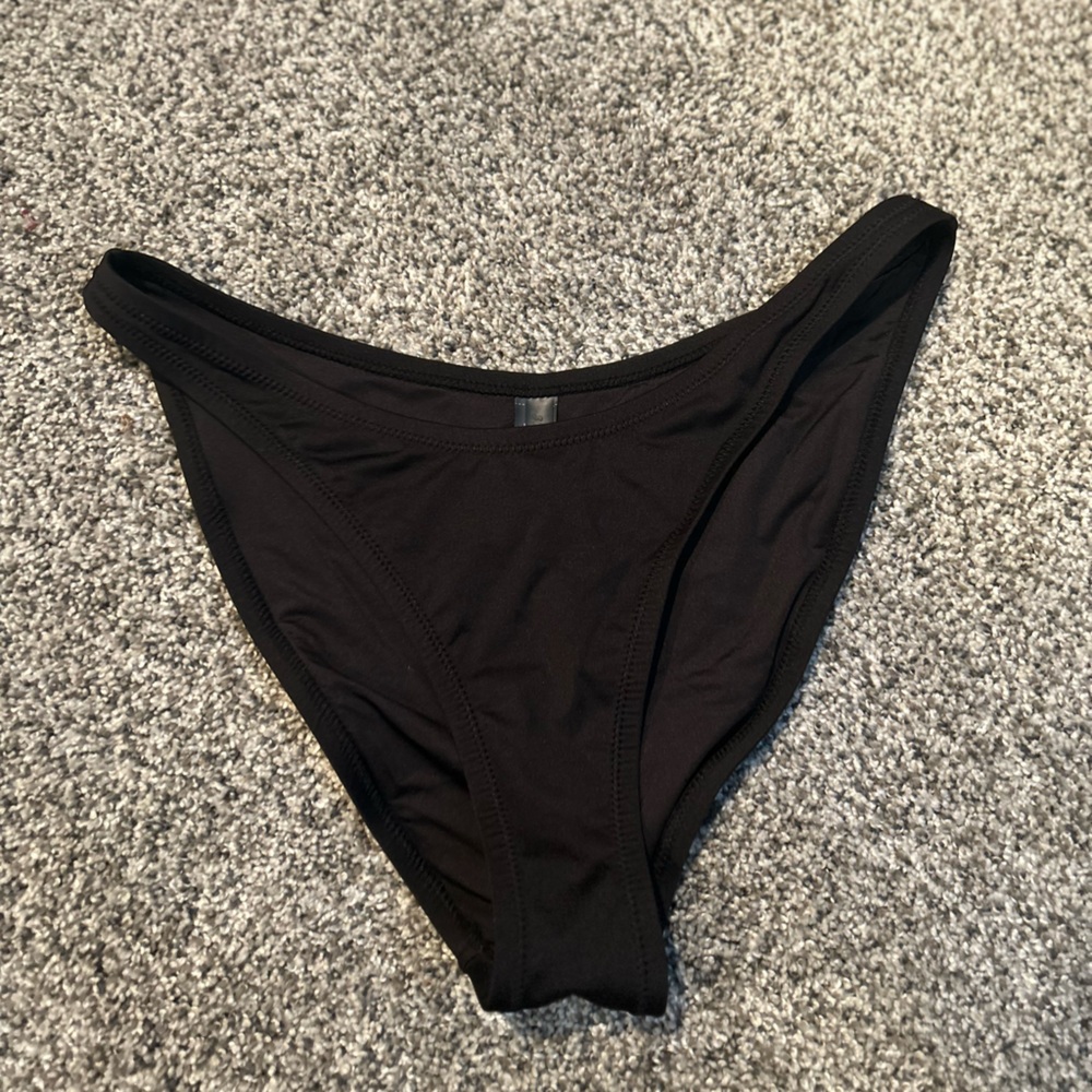 SKIMS DIPPED MID WAIST ONYX SWIMSUIT BOTTOMS